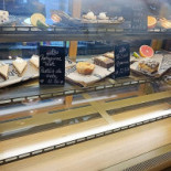 Mitzu Bistro Exterior