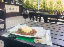 Gold Events And Festivals Outside