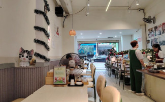 Gold Events And Festivals Inside