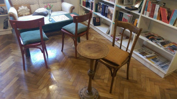 Koffer À l'intérieur