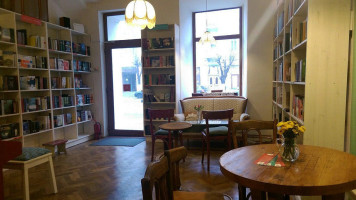 Koffer À l'intérieur