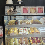 Cofetăria Golden Cake În interior