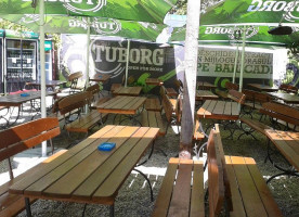 Pe baricade Extérieur