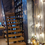 Ciao Niki Vilacrosse À l'intérieur