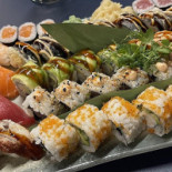 Tamashī Sushi More Nourriture