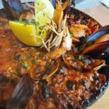 Reina Brasserie Nourriture