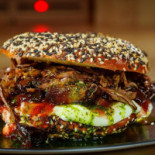 Molf Deli Vinutz Comida