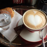 Les Bourgeois Minuman