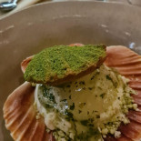 Mom Bucharest Comida