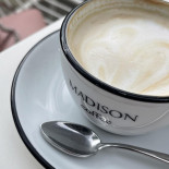 Mom Bucharest Bebida