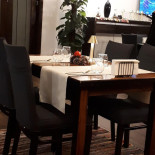 Maghiran À l'intérieur