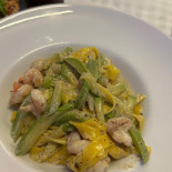 Martina Pizzeria Comida