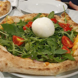 Martina Pizzeria Comida