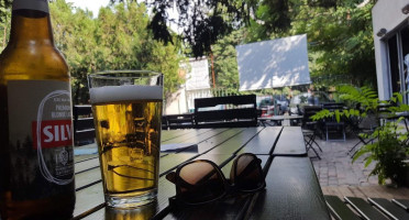 Manasia Hub Exterior