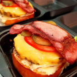 Burgeria Știrbei By Malacu Nourriture