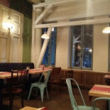 Aubergine Restaurant În interior