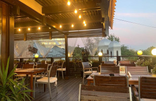 Restaurant Tulin Extérieur