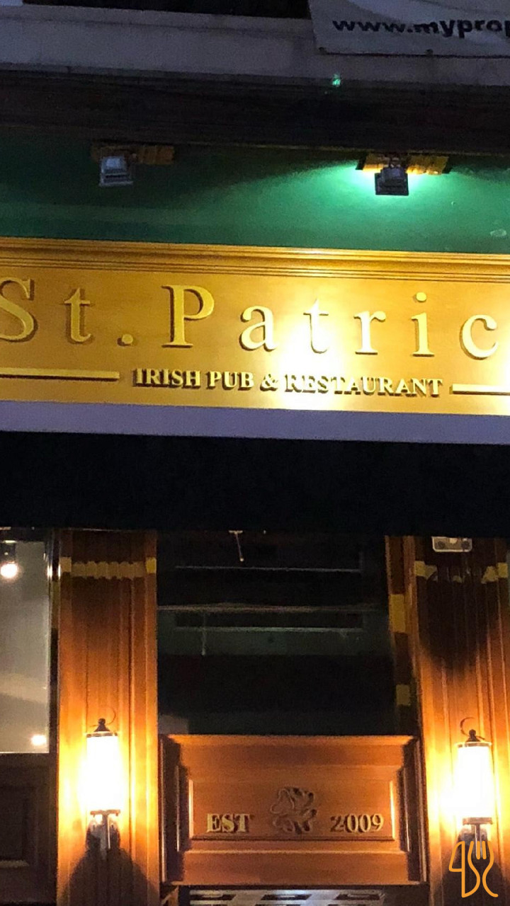 St. Patrick Irish Pub & Restaurant Exterior