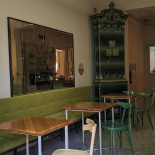 Simbio À l'intérieur