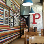 Pizza Hut În interior