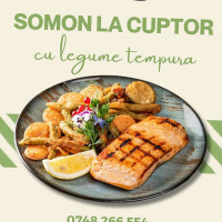 Conacul Verde Comida