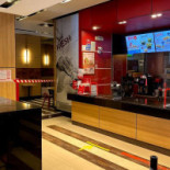 KFC Magheru Exterior