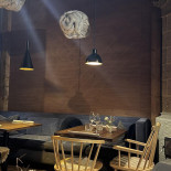 Noua. Bucătărie Românească À l'intérieur