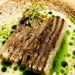 Noua. Bucătărie Românească Nourriture