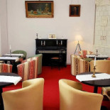 Luna Cafe & Bistro À l'intérieur