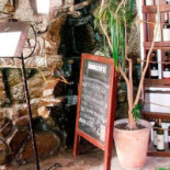 Fane Pub În interior