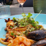 Pergola Cotroceni Comida