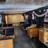 Ted's Coffee Co. À l'intérieur