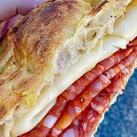 Monkey Grill Coffee Nourriture