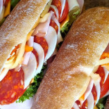 Monkey Grill Coffee Comida