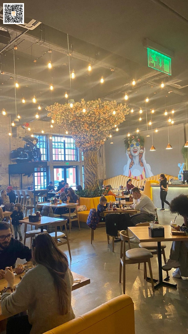 Vivo Fusion Food Tineretului În interior