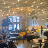 Vivo Fusion Food Tineretului În interior