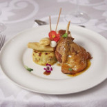 The Temple Society Events&dining Mâncare