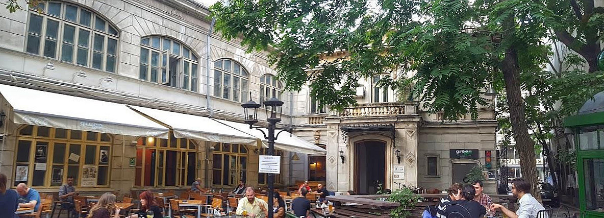 Green Hours Jazz Cafe Exterior