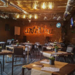 Teatrul Unteatru În interior