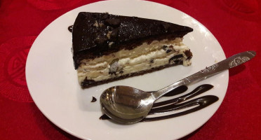 Casa Dragonului Nourriture