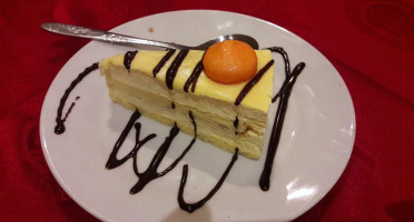 Casa Dragonului Nourriture