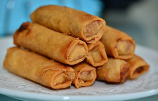 Casa Dragonului Nourriture