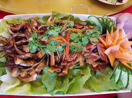 Casa Dragonului Comida