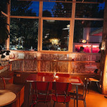 Pamela CafÉ În interior
