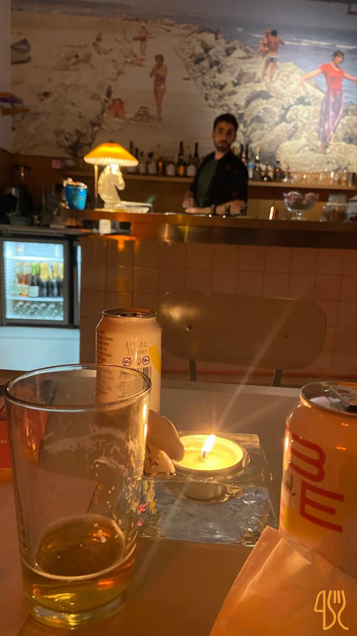 Pamela CafÉ În interior