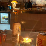 Pamela CafÉ În interior