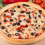 Fabio Pizza Traian Mâncare