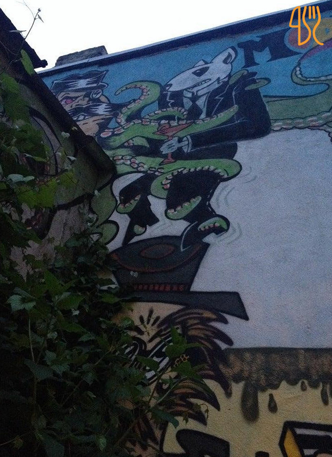 Modelier Exterior