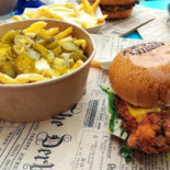Gorilla’s Crazy Burgers Mosilor Mâncare