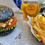 Koko Loko Burgers Pub Băutură